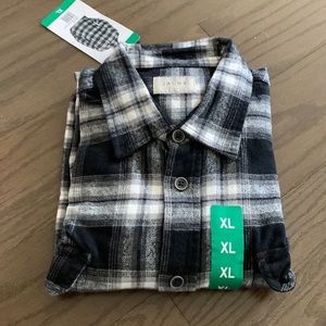 NWT Men’s plaid flannel shirt